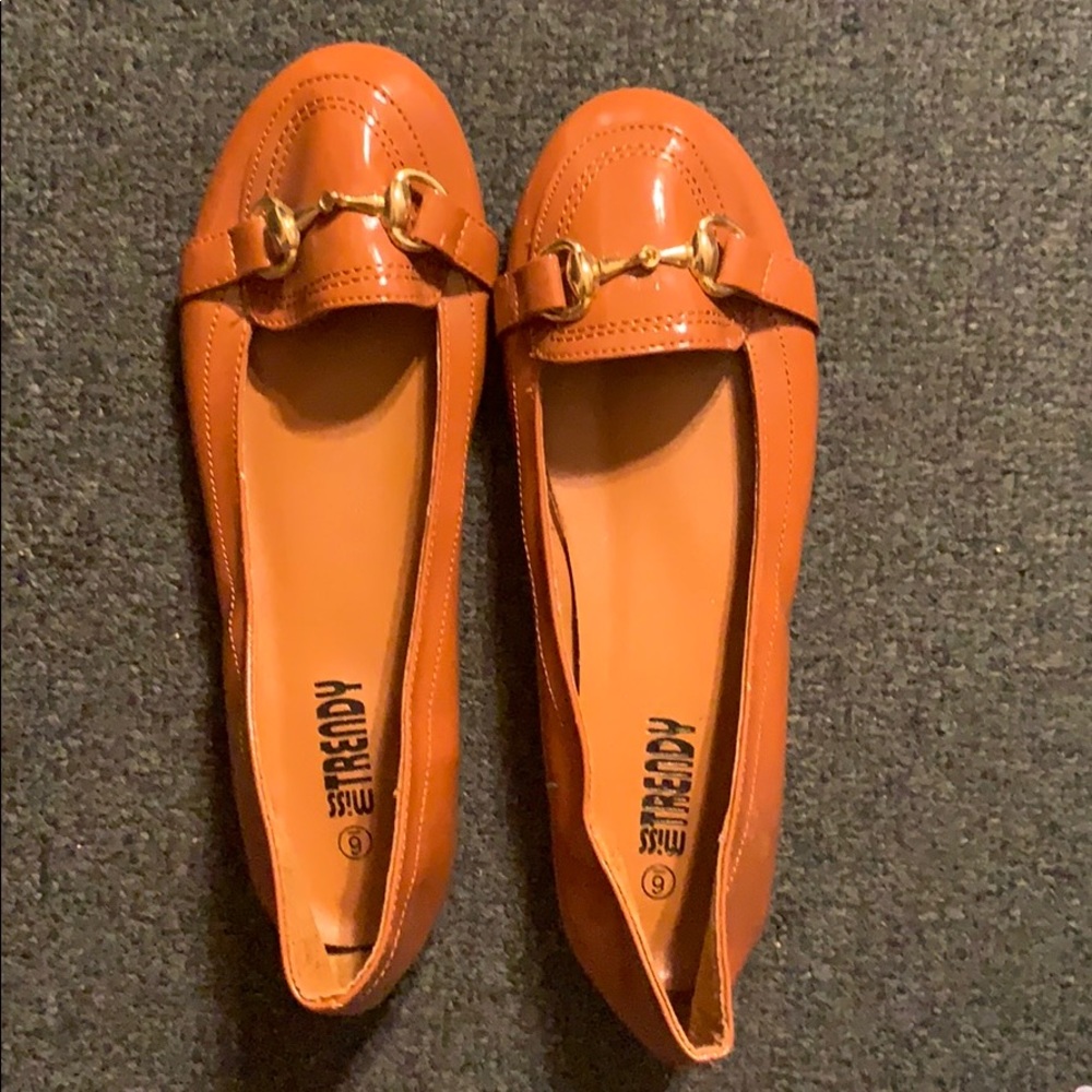 Sz 6 pair of cute slip ons